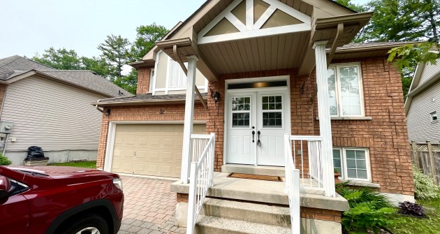 32 Rose Valley Way, Wasaga Beach